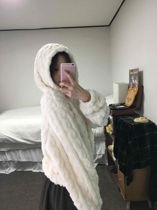 Daily Cozy Fur Loop Half Boa Zip-up