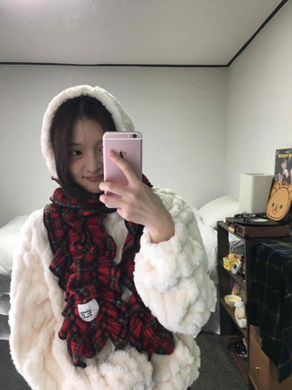 Daily Cozy Fur Loop Half Boa Zip-up