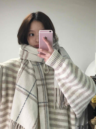 Soft Border Hooded Loose Fit Knit Cardigan