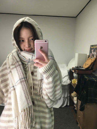 Soft Border Hooded Loose Fit Knit Cardigan