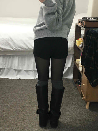 Inner Layered Brushed Knit Skinny Shorts