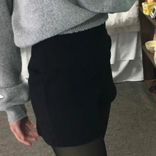 Inner Layered Brushed Knit Skinny Shorts