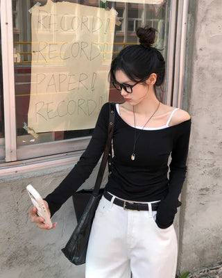 U-neck shirred long-sleeved T-shirt