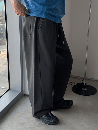 Nelly Double-Weave Curved Training Pants