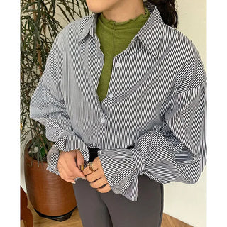 Cuff Point Striped Shirt