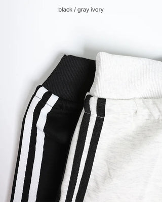 Sporty Line Shorts
