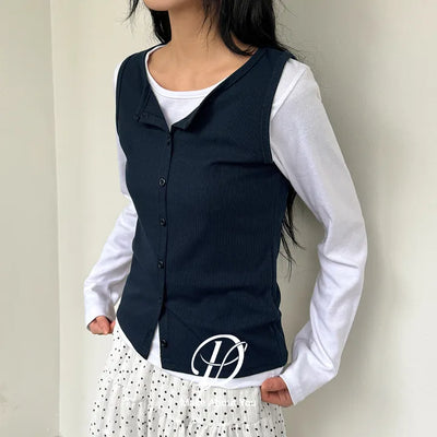 Minette Ribbed Slim Fit Round Button Layered Mango Sleeveless Top