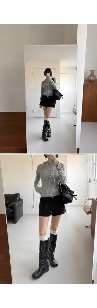 Marin Ribbed Knit Pendant High-Waisted Elastic Shorts
