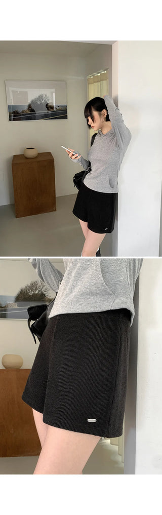 Marin Ribbed Knit Pendant High-Waisted Elastic Shorts