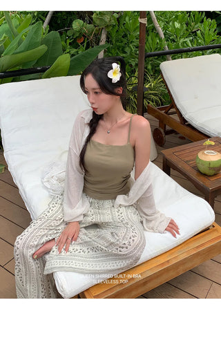 Queen Built-in Cup Breast Cover Shirred Strap Sleeveless