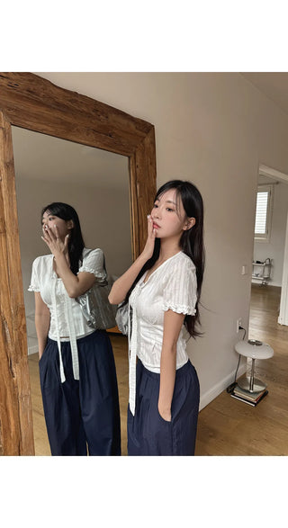 Duren Jacquard Cotton Ribbon Strap Tie Frill Semi-Crop Short Sleeve Blouse