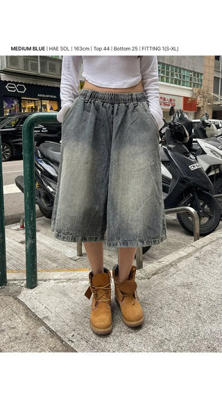 Desty Bermuda Wide Elastic Waist Washed Denim Half Pants
