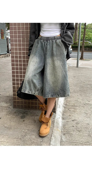 Desty Bermuda Wide Elastic Waist Washed Denim Half Pants
