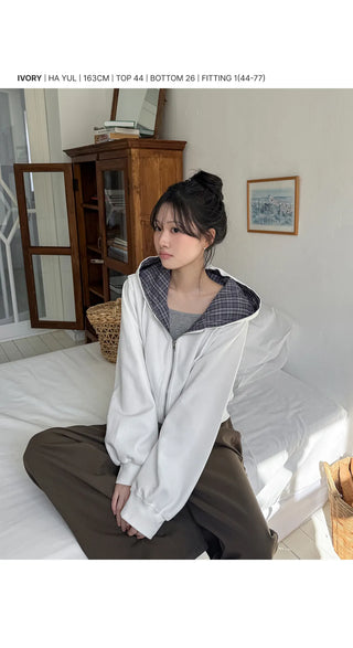 Deo Special Double-Sided Check Color Block Semi-Crop Two-Way Zip-Up Hoodie