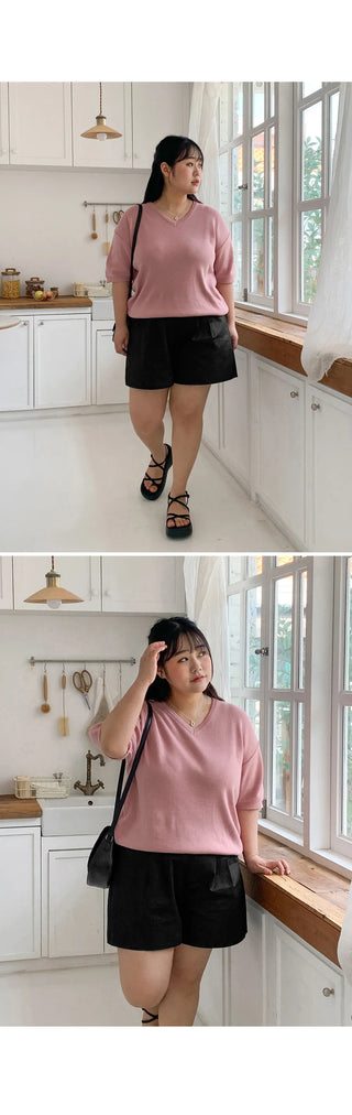 Tailored Cotton Two-Pintuck Wide Back Elastic Waist Shorts Cotton Shorts Rainy Season Look