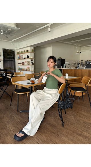 Teku All-Waisted Flowy Folding Side Pintuck Two-Way String Jogger Wide Training Pants