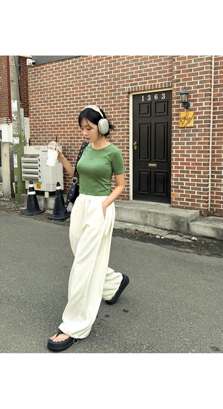 Teku All-Waisted Flowy Folding Side Pintuck Two-Way String Jogger Wide Training Pants