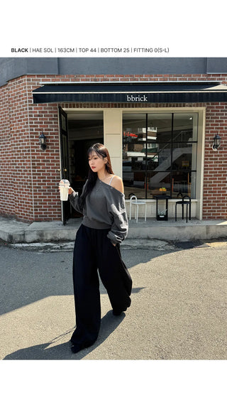 Teku All-Waisted Flowy Folding Side Pintuck Two-Way String Jogger Wide Training Pants