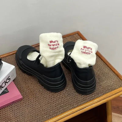 Back lettering socks