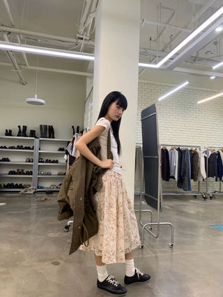 [NEVERSEEZ] Layered Lace Floral Midi Skirt