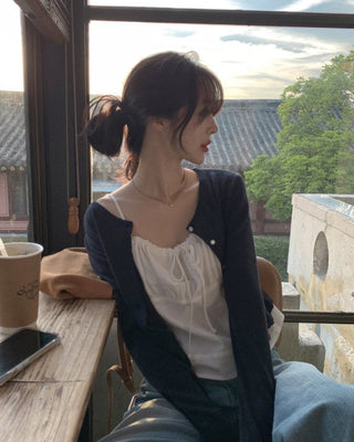 Slim solid color vest top