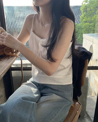 Slim solid color vest top