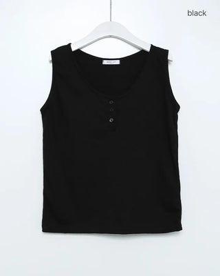Button-point sleeveless top
