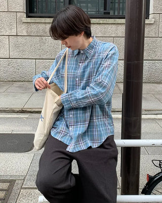 Check pattern shirt
