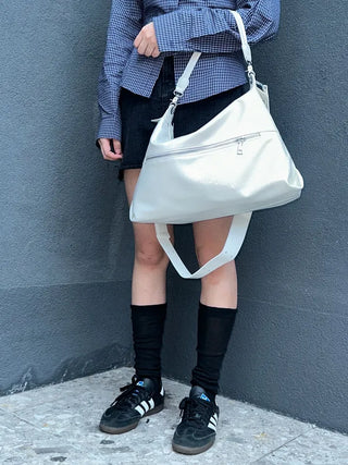 Double zipper shoulder