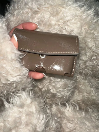 Tote Crack Mini Wallet_ Tote Crack Mini Wallet