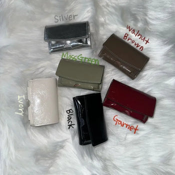 Tote Crack Mini Wallet_ Tote Crack Mini Wallet