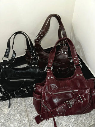 Taine Eyelet Belt Crack Vintage Shoulder Bag