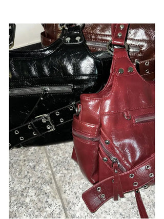 Taine Eyelet Belt Crack Vintage Shoulder Bag