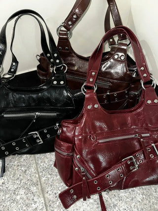 Taine Eyelet Belt Crack Vintage Shoulder Bag