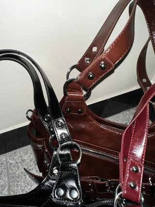 Taine Eyelet Belt Crack Vintage Shoulder Bag