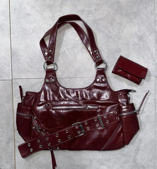 Taine Eyelet Belt Crack Vintage Shoulder Bag