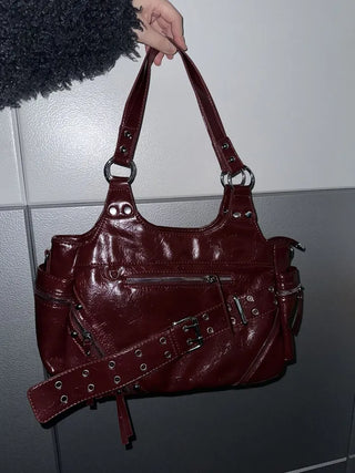 Taine Eyelet Belt Crack Vintage Shoulder Bag