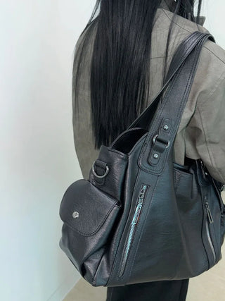 Oa Big Leather Shoulder Bag