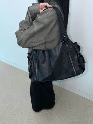 Oa Big Leather Shoulder Bag