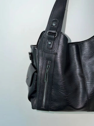 Oa Big Leather Shoulder Bag