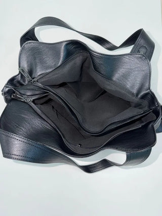 Oa Big Leather Shoulder Bag