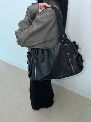 Oa Big Leather Shoulder Bag