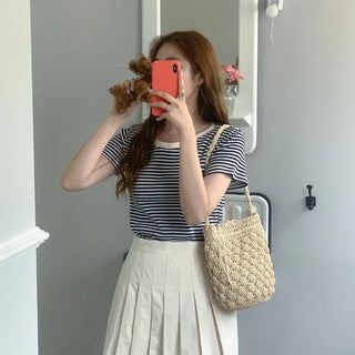 Casual striped short-sleeved T-shirt