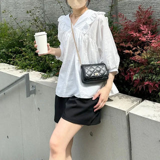 V-neck frill blouse