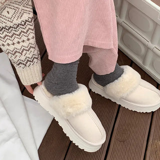 0643 Simple Suede Platform Slippers