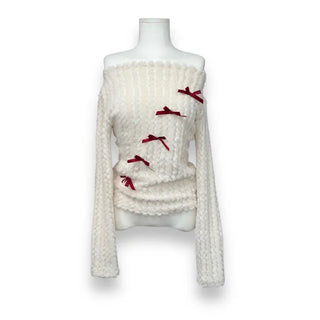 Red ribbon wave mink off-shoulder top