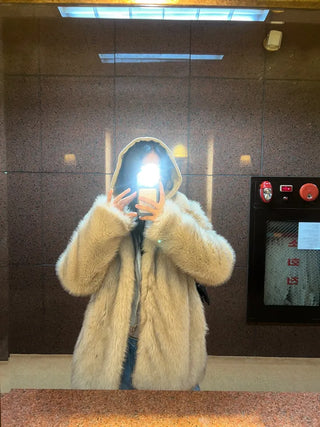 Wild fur girl hook fur