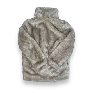 Wild fur girl hook fur
