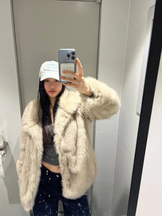 Wild fur girl hook fur