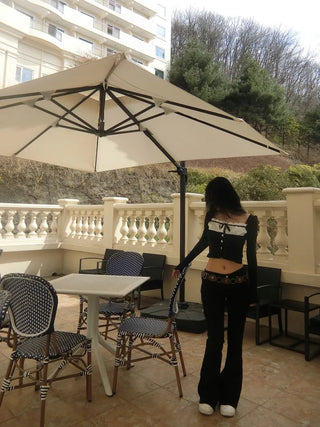 Black chic low-rise bootcut